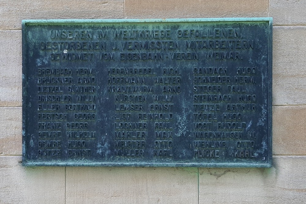 Oorlogsmonument Historische Begraafplaats Weimar #2