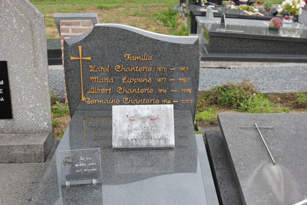 Belgian Graves Veterans Markegem #2