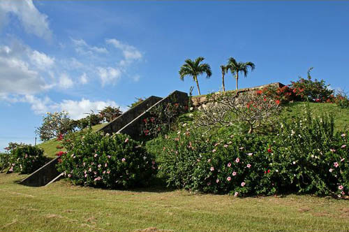 Japanse Luchtmacht Opslagbunker Saipan International Airport #1