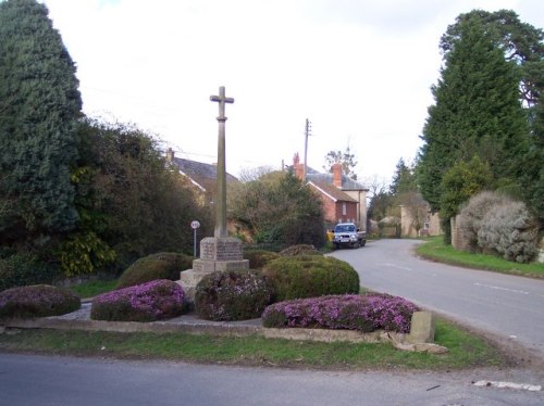 Oorlogsmonument Withington #1