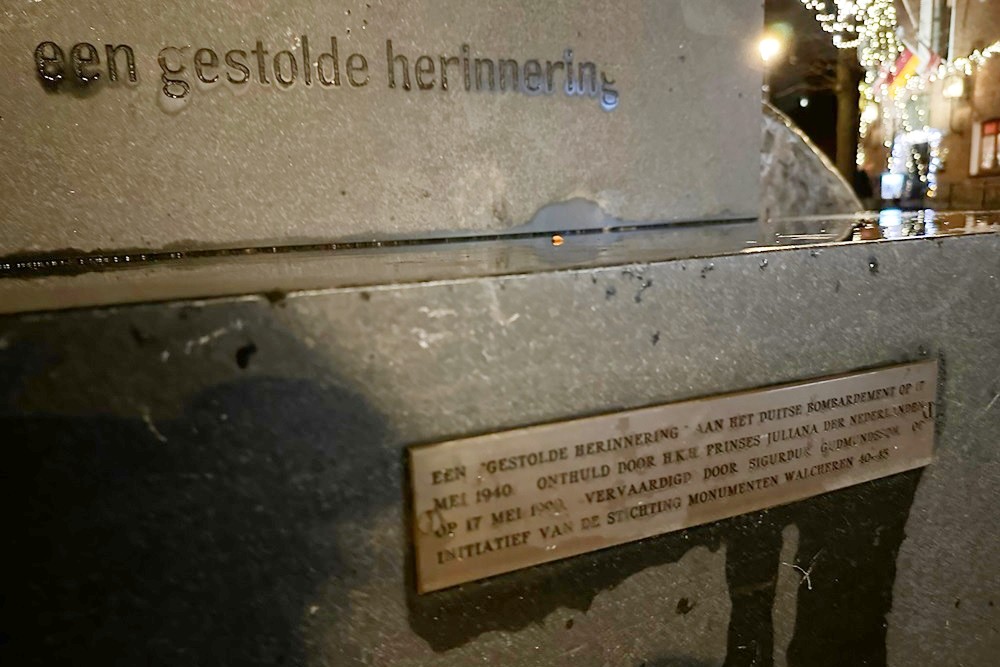 Bombardementsmonument 'Een gestolde herinnering' Middelburg #5