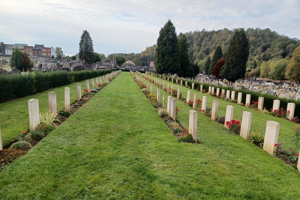 Oorlogsgraven van het Gemenebest Marcinelle