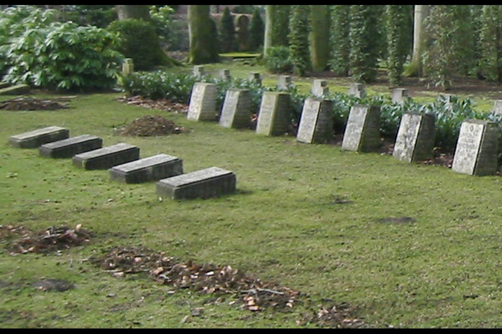 Duitse Oorlogsgraven Gütersloh #4