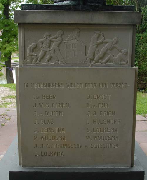 Oorlogsmonument Dokkum #4