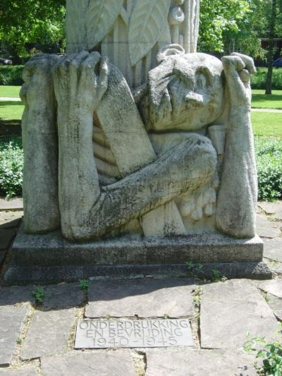 War & Liberation Memorial 'The Tree of Life' Dordrecht #2