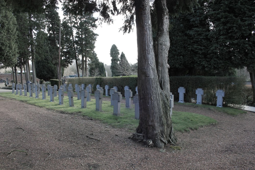 Belgian Graves Veterans Wezembeek-Oppem #4