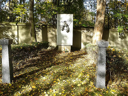 Symbolic Graves Victims Communism #1