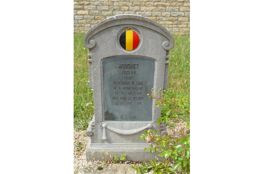 Belgian War Grave Cemetery Les Pejocus Dijon