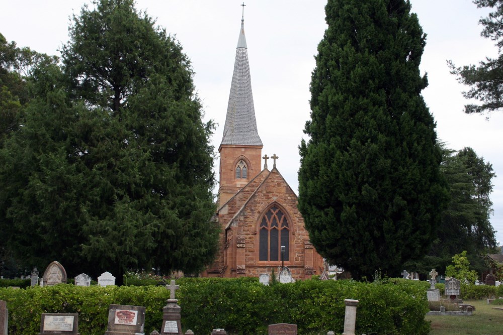 Commonwealth War Graves St. John's Church Cemetery