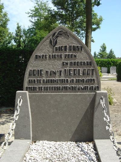 Nederlandse Oorlogsgraven Hardinxveld-Giessendam #2