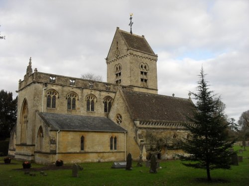 Oorlogsgraf van het Gemenebest St. Nicholas Churchyard