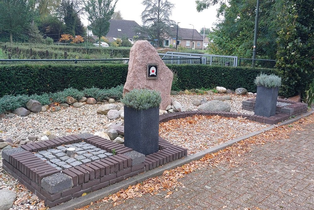 Bevrijdingsmonument Oosterhuizen #3