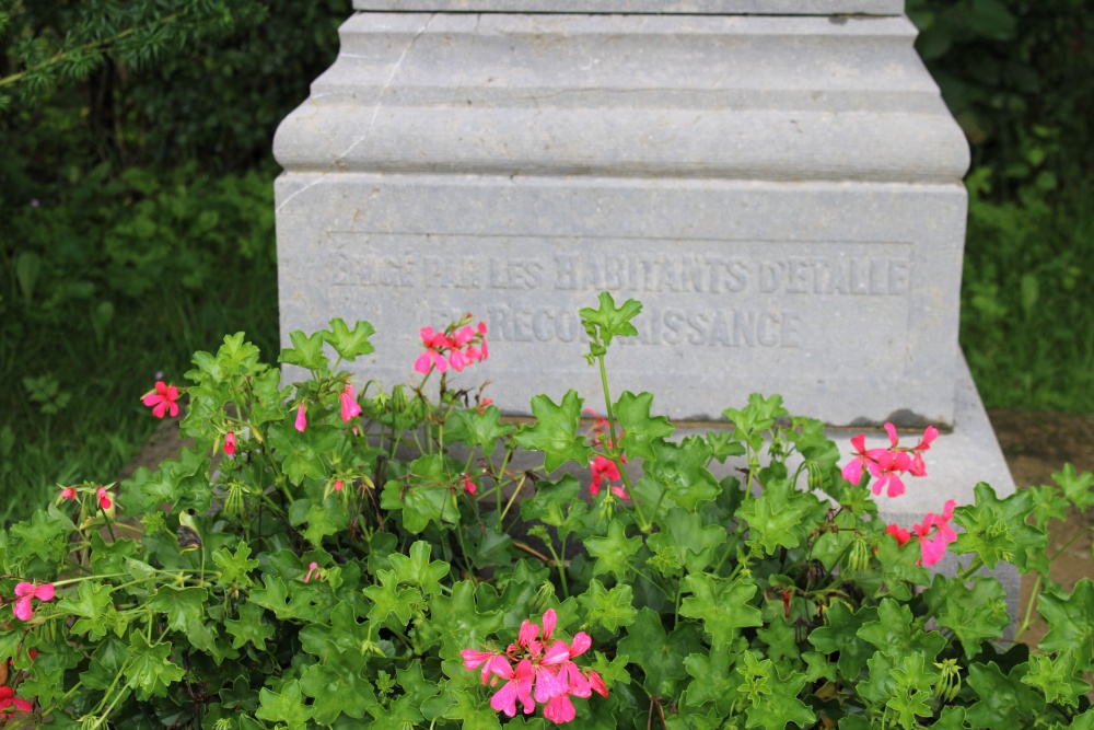 Monument Verzetsstrijders Sivry	 #2