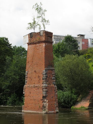 Remains Railway Bridge