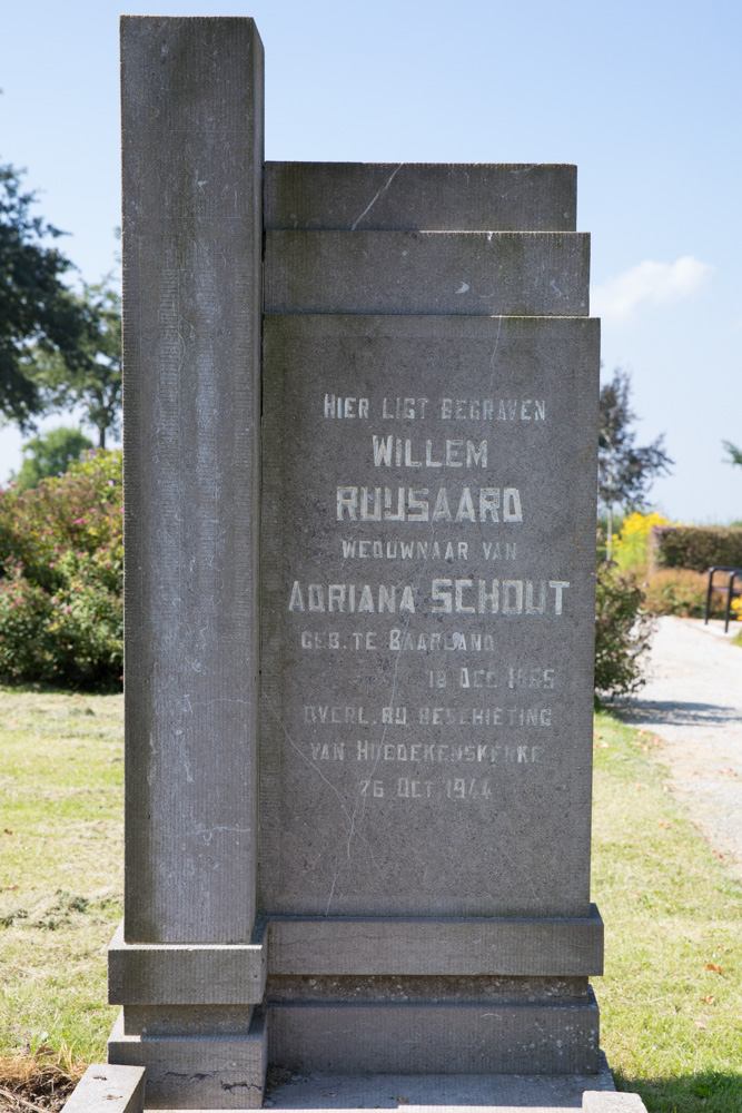 Grave Civilian Victim Hoedekenskerke #2
