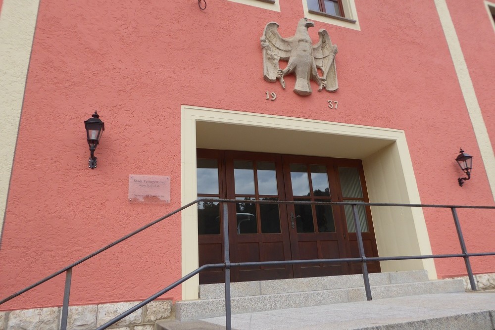 Facing Brick At Former Bergschule