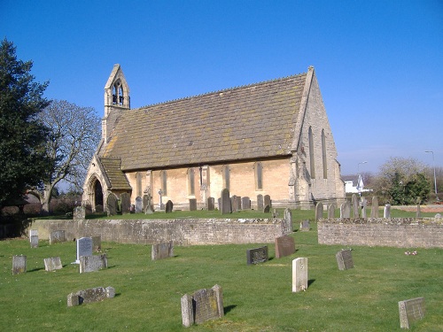 Oorlogsgraven van het Gemenebest St. Peter Churchyard