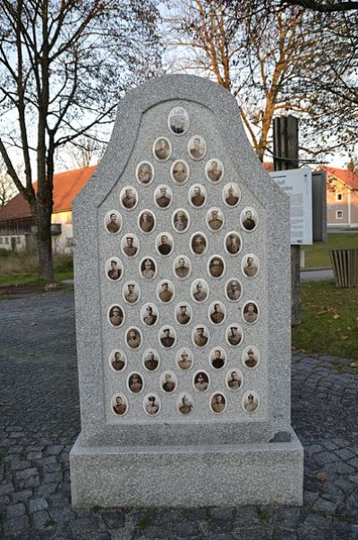 War Memorial Hohenau #2