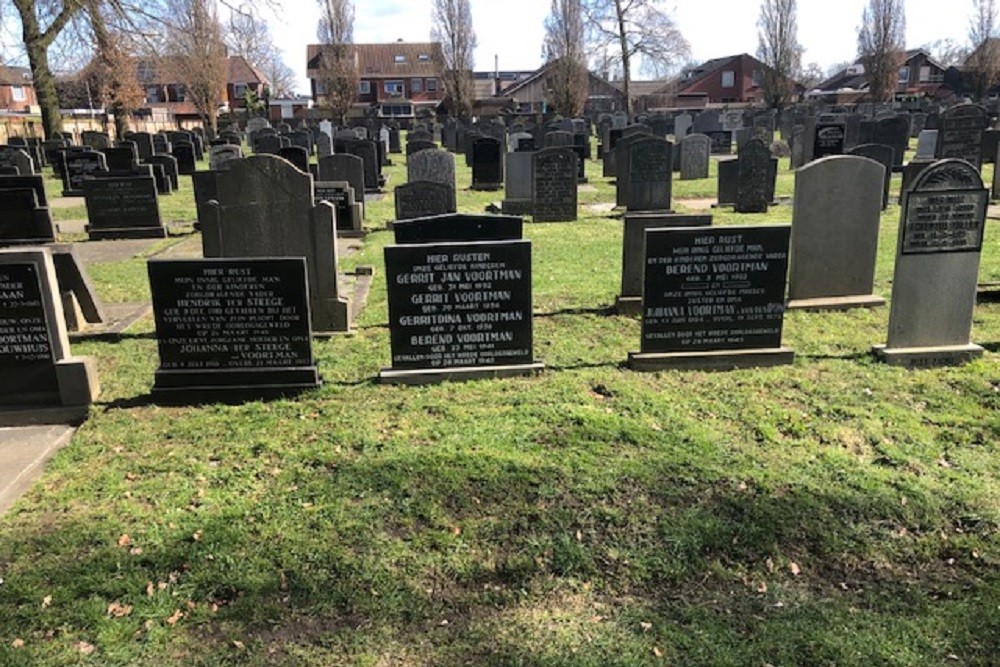 Dutch War Graves Municipal Cemetery Rijssen #3
