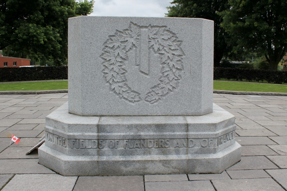 Crest Farm Canadian Memorial Passendale #4