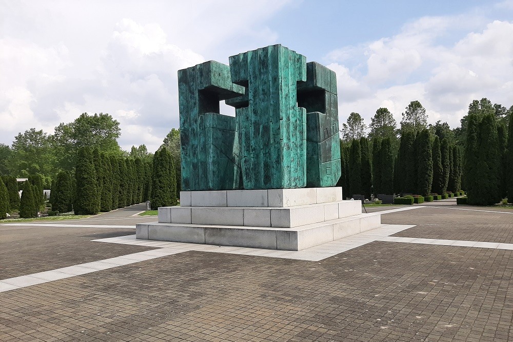 Monument Begraafplaats Vukovar #2