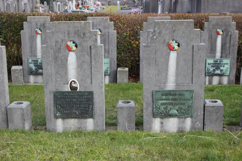 Belgische Oorlogsgraven Grivegne Bois-de-Breux	 #2