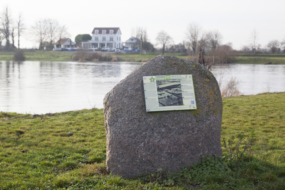 Liberation Route Marker 006: The Bridge Builders