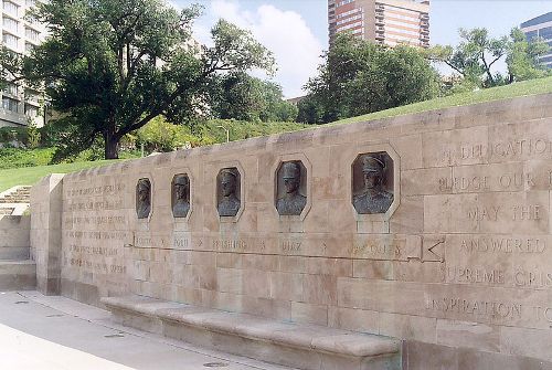 Memorial Allied Generals Kansas City