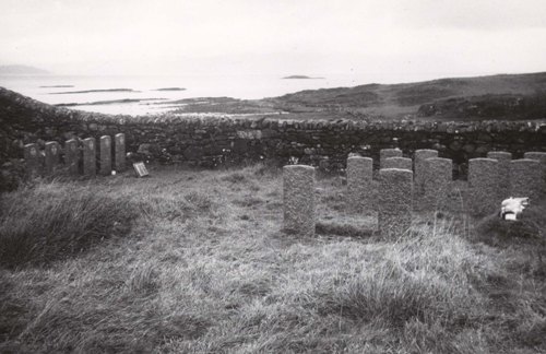 Commonwealth War Graves Ashaig Cemetery #1