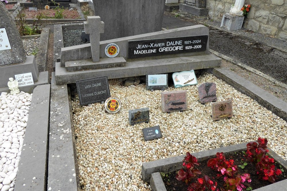 Belgische Graven Oudstrijders  Lavaux-Sainte-Anne #4