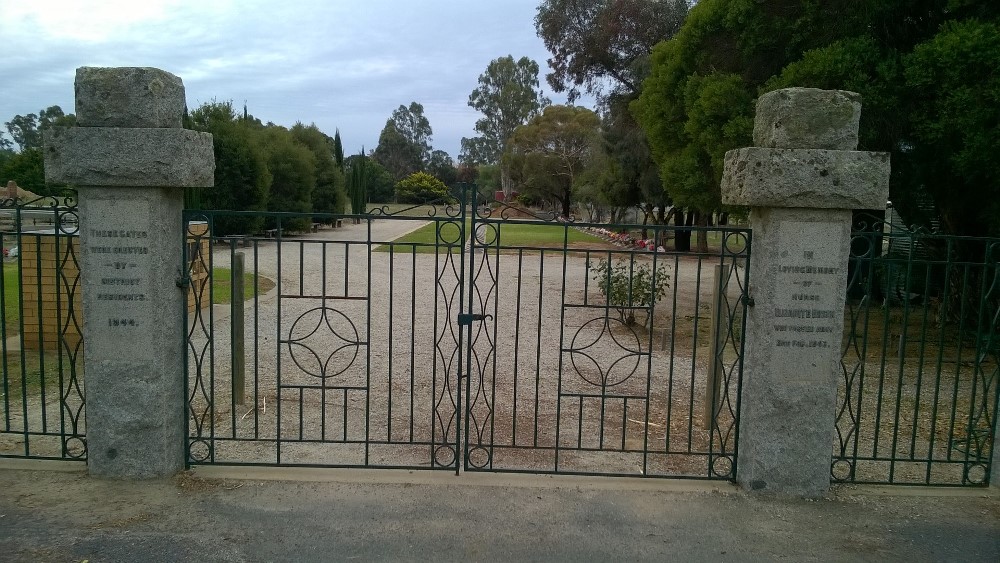 Commonwealth War Graves Koondrook Civil Cemetery