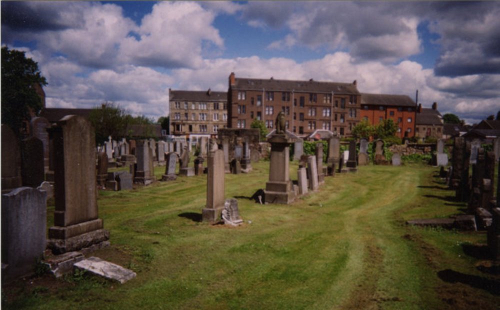Commonwealth War Graves Tollcross Central Churchyard