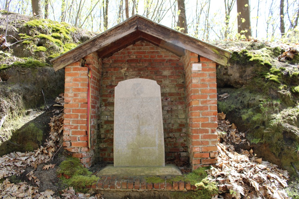 Memorial Workers Tudor Factory Florival #2