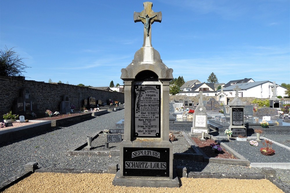 Belgian War Graves Vaux-sur-Sre #4