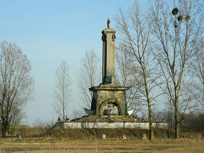 Russisch Oorlogsmonument Mikolin #1