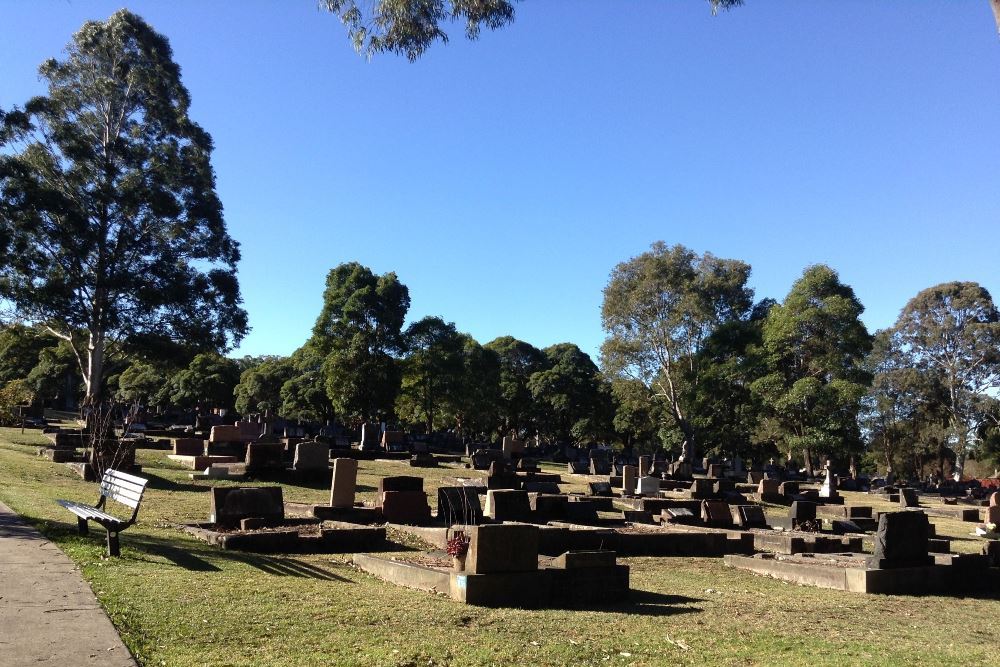 Commonwealth War Graves Macquarie Park Cemetery #1