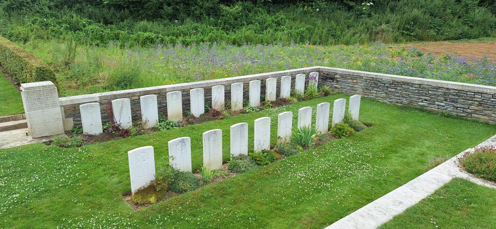 Commonwealth War Cemetery Drummond #3