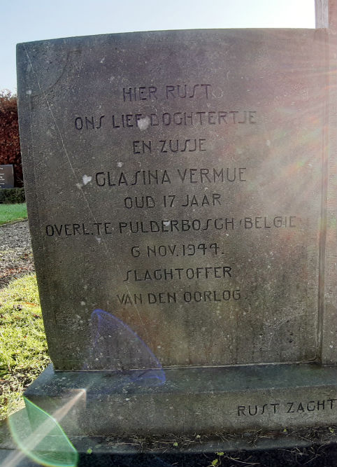 Grave Civlian Casualties Roman Catholic Churchyard Noordhoek #3