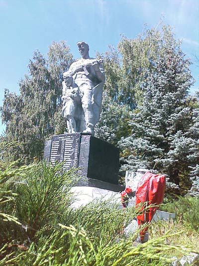 Mass Grave Soviet Soldiers Grynceve #1