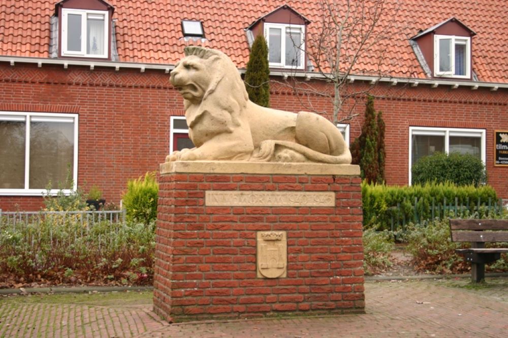 Oorlogsmonument Doezum