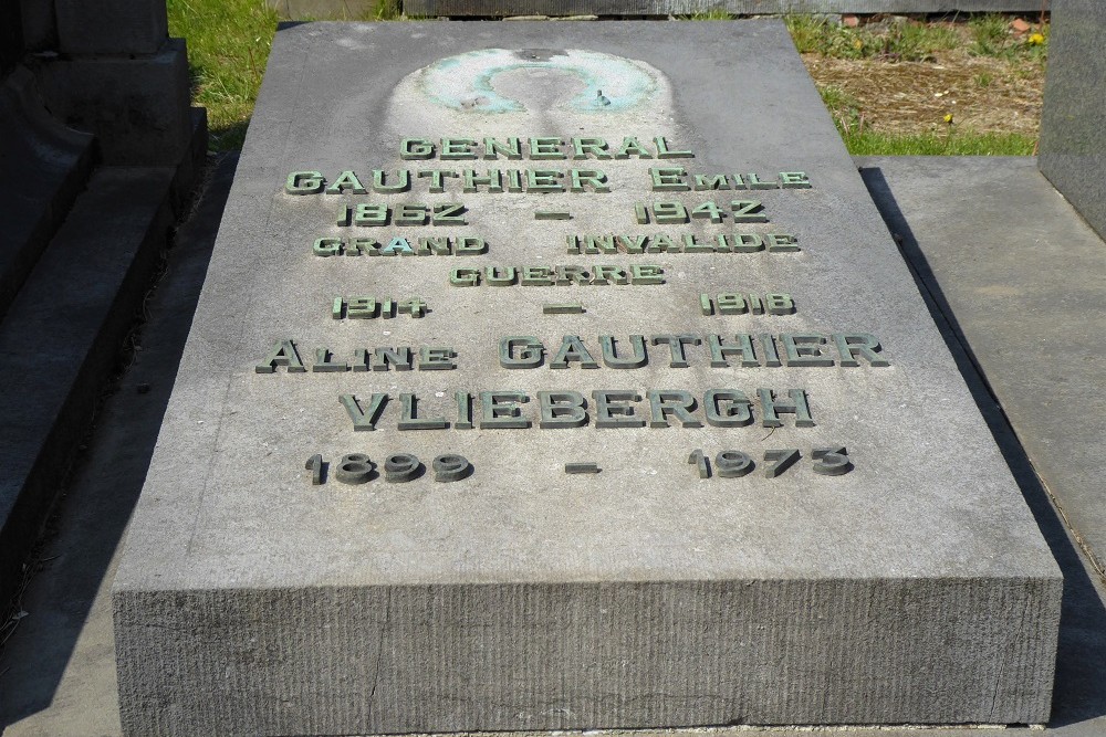 Belgian Graves Veterans Ixelles #1