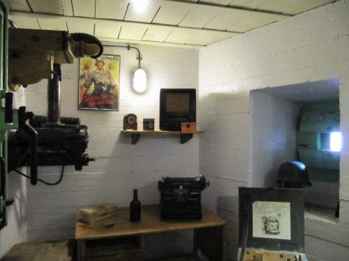 Stützpunkt Leuchtenburg - Artillery observation bunker Type 143 Flushing #3