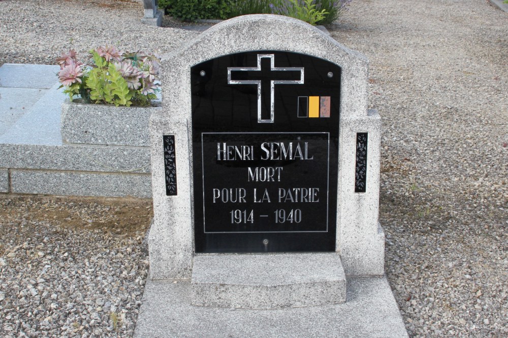 Belgische Oorlogsgraven La Hulpe #3