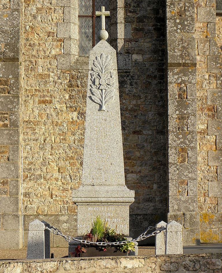 War Memorial Montreuil-des-Landes