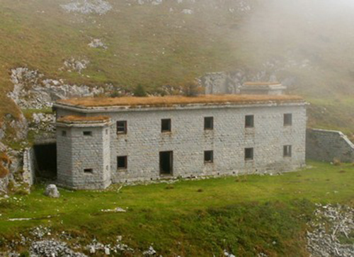 Alpenmuur - Voormalige Italiaanse Kazerne