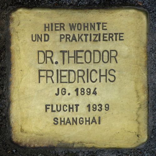 Stolpersteine Segitzdamm 10 #2