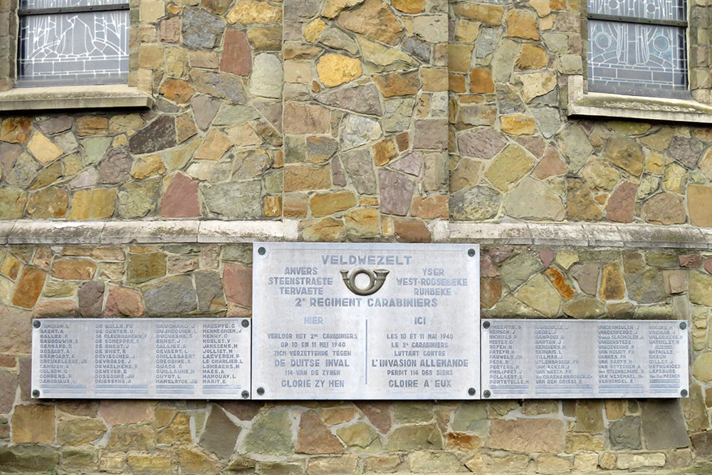 Monument 2e Regiment Karabiniers Veldwezelt #2