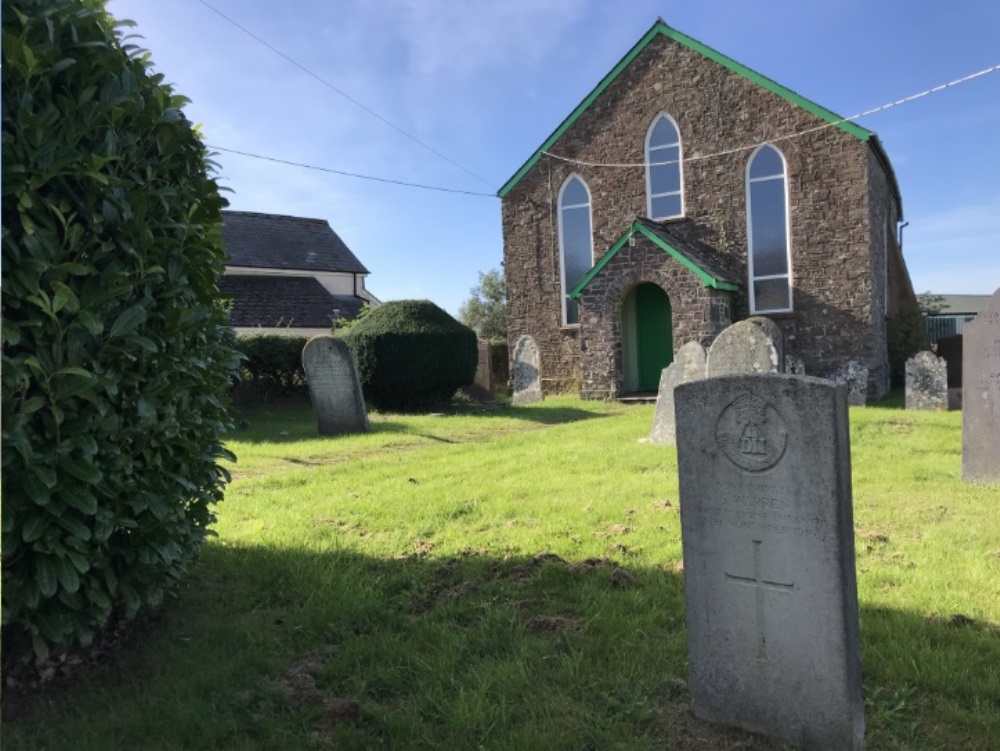 Commonwealth War Grave Way Congregational Chapelyard #1