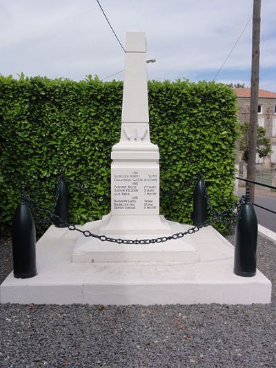 Oorlogsmonument La Villedieu #1