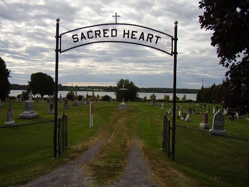 Commonwealth War Grave Sacred Heart Catholic Cemetery